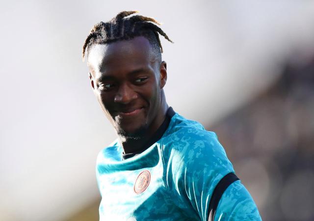 开云体育-罗马重金签亚伯拉罕 前蓝军中锋能否助穆帅起飞?